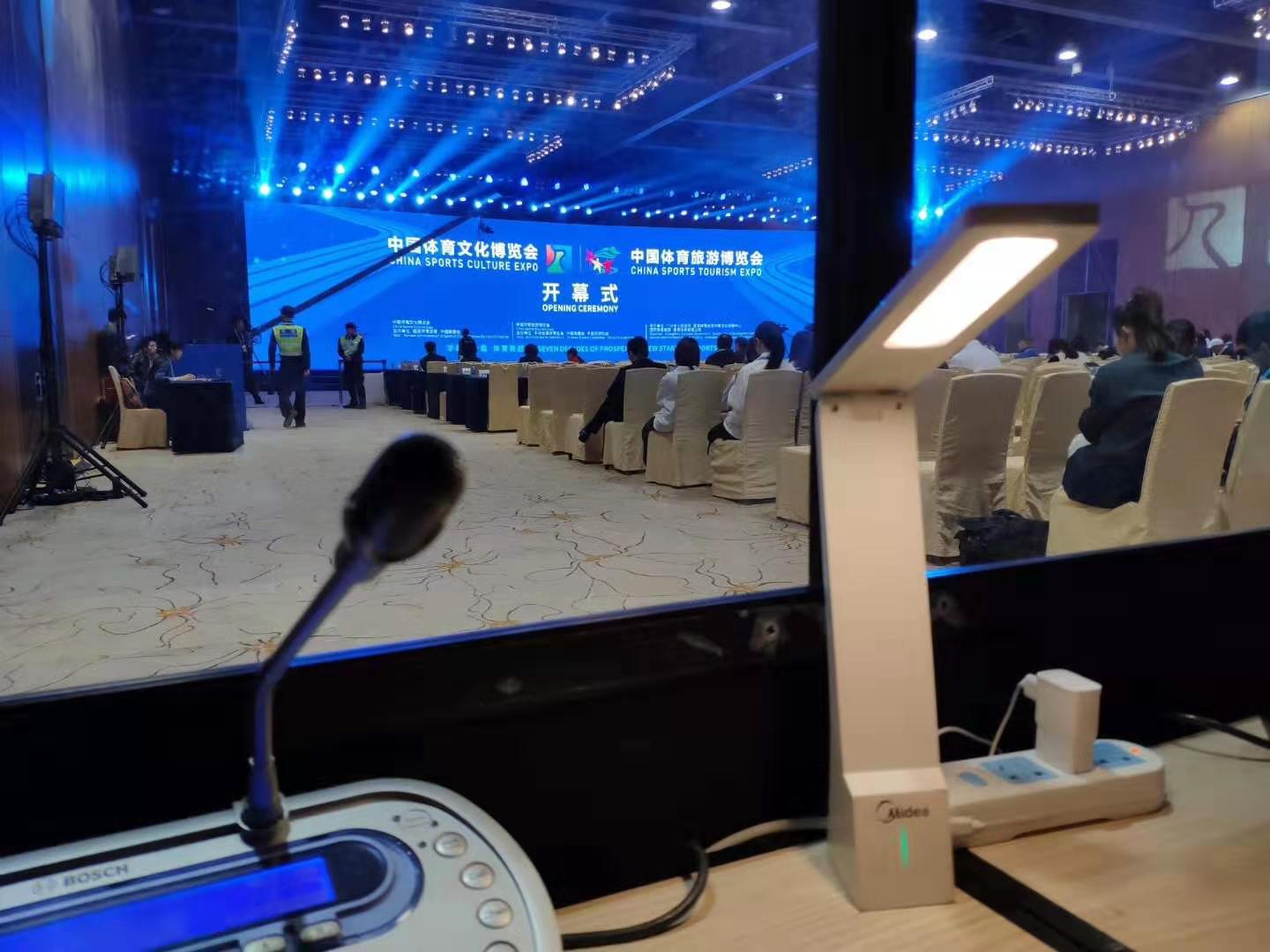 日語同聲翻譯如何選擇優(yōu)質(zhì)機(jī)構(gòu)?哪家收費(fèi)合理?