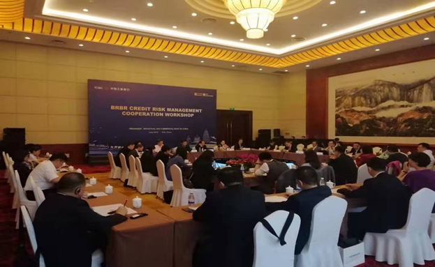 日語口譯一天多少錢?受哪些因素的影響?